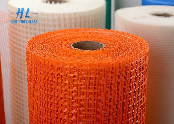 800N Błękitne włókna szklane Rulki z siatką kwadratową 5*5mm Otwór 1,2m dla materiałów budowlanych